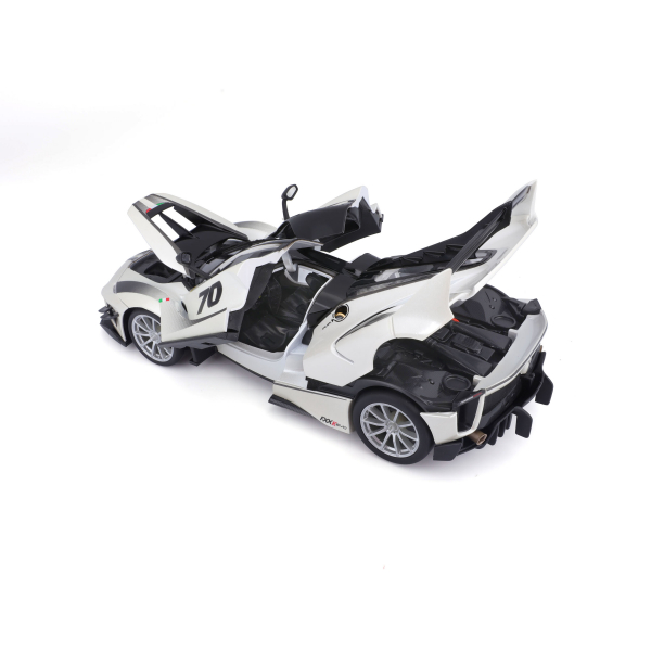 Ferrari R P 1 18 Ferrari FXX K EVO 1 18 Race Play Edition